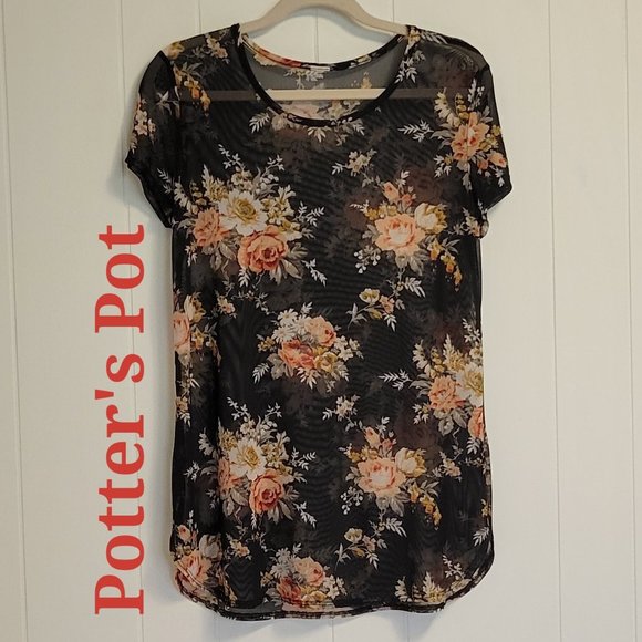 Potter's Pot sheer black floral short sleeve mesh tunic top sz: M - Picture 3 of 5